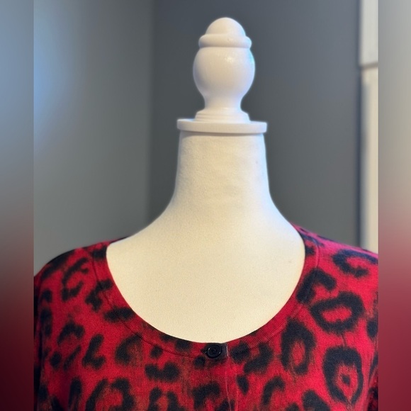 Talbots Womens Button Front 100% Merino Wool Cardigan Sweater Red & Black Size X - Picture 5 of 7